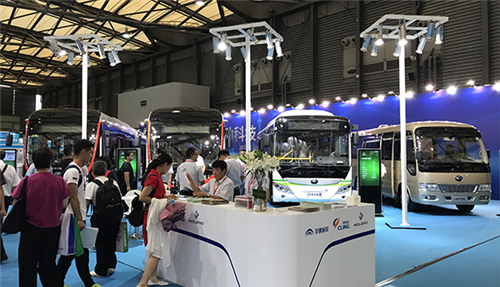 上海客車展宇通客車展臺(tái)