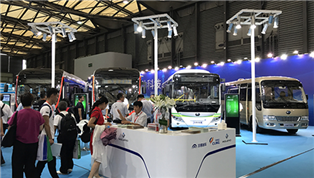 公交、團(tuán)體、BRT 宇通上演“重磅大咖秀”