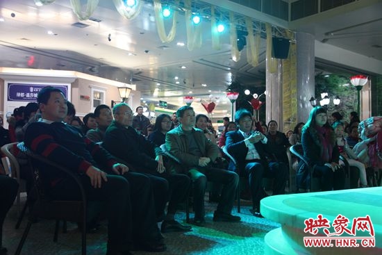 開播儀式現(xiàn)場(chǎng)