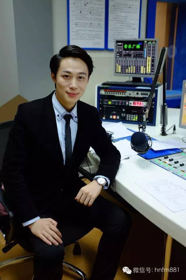 以及我們881的小鮮肉 — 思嘉??！