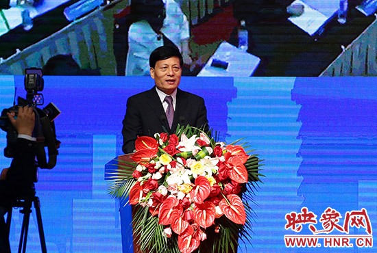 河南省委副書記、省長謝伏瞻出席開幕式并講話