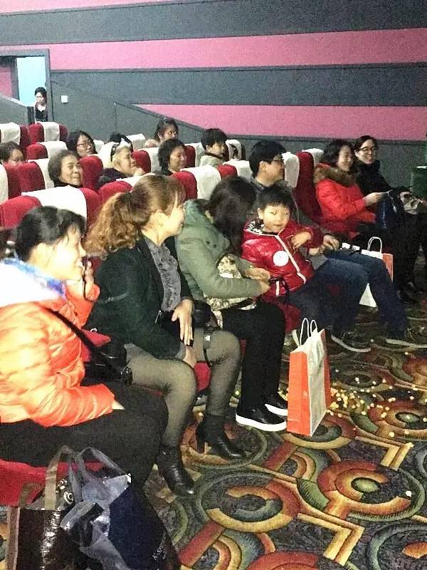 節(jié)日總是開(kāi)心的，媽媽寶寶永遠(yuǎn)是諸女神心中最愛(ài)！