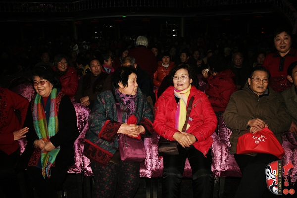 豫劇《朝陽(yáng)溝》銀環(huán)媽扮演者、著名豫劇表演藝術(shù)家楊華瑞，著名豫劇表演藝術(shù)家王素君