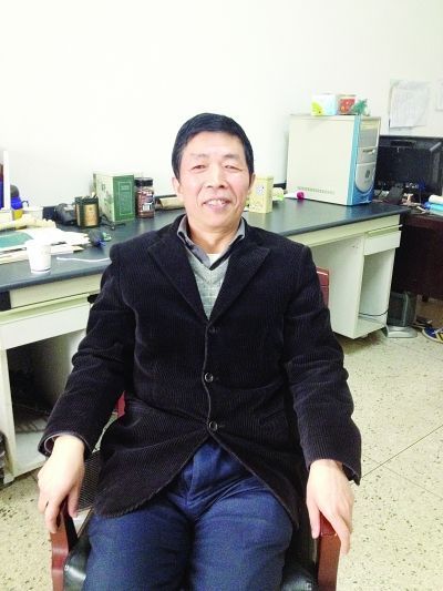 南京農(nóng)業(yè)大學(xué)麻辣教師性學(xué)課爆滿 爆經(jīng)典語(yǔ)錄 南京農(nóng)業(yè)大學(xué)麻辣教師性學(xué)課爆滿 爆經(jīng)典語(yǔ)錄