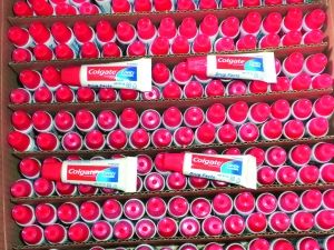 高露潔小牙膏。資料圖