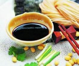 喝牛奶能美白？盤點關(guān)于飲食改變膚色的謠言