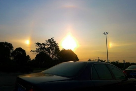 上?，F(xiàn)“3個太陽”