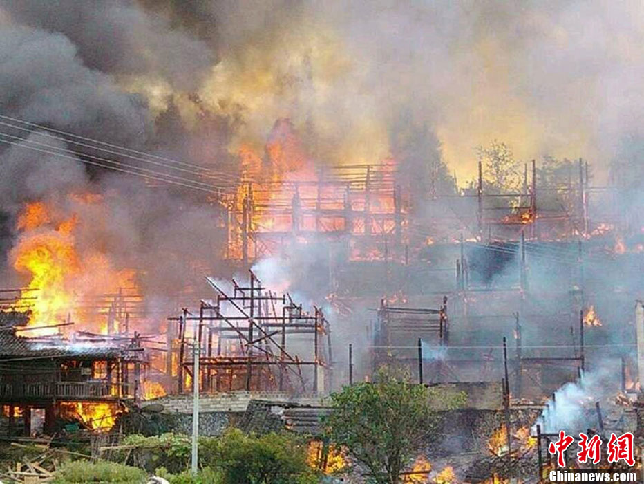 圖為火災現(xiàn)場。沫浠 攝 圖片來源：CFP視覺中國