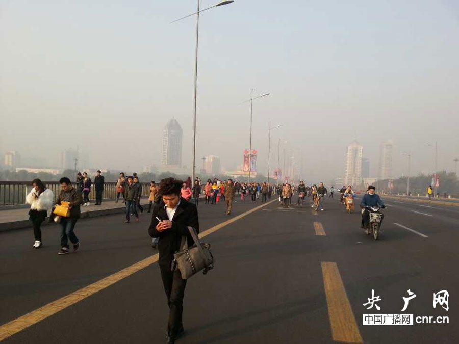 山西省委門口傳出連續(xù)爆炸聲 道路已經(jīng)戒嚴