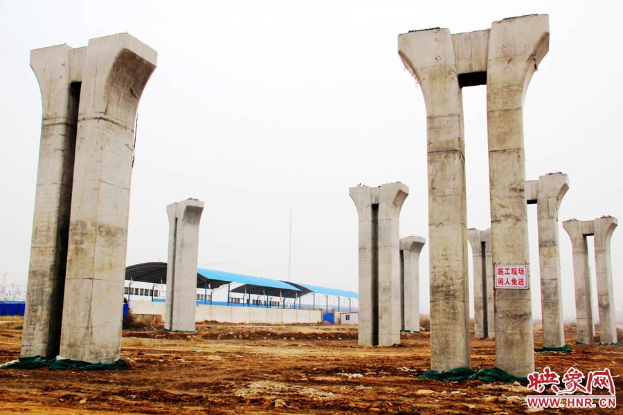 今年9月份，媒體曾報(bào)道稱(chēng)，此項(xiàng)目停工的原因主要是資金鏈斷裂。