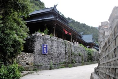 一處仿古“娛樂(lè)廳”位于山莊深處。