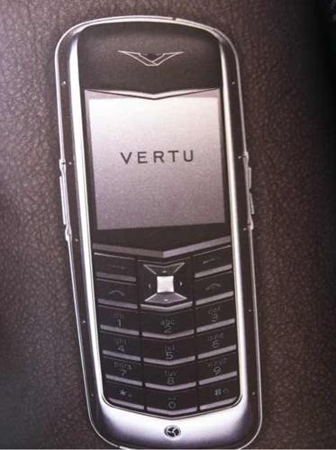 (葉先生的手機目前已經(jīng)送去維修，圖冊中的手機是和葉先生同款的。圖/瀟湘晨報滾動新聞記者 文乃斐)