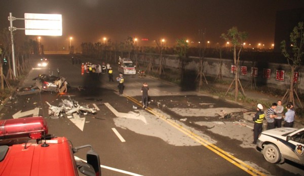 溫州致7人死車禍細(xì)節(jié)曝光:相撞時6人被拋出車外