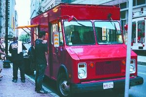 “無二烤肉”營業(yè)現(xiàn)場。