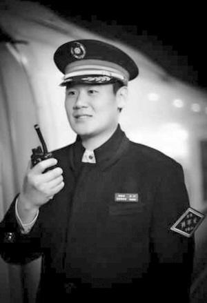 袁閱說(shuō)，女友讓他挺感動(dòng) 本人供圖