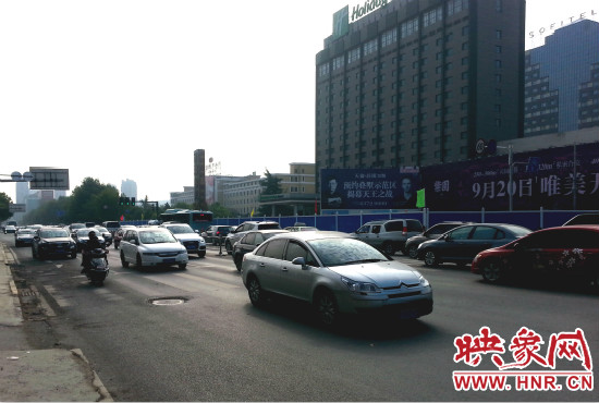 金水路沿線居民期待準快速路早日開通。