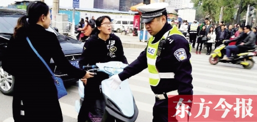 昨日，鄭州市交巡警“百日行動”首日