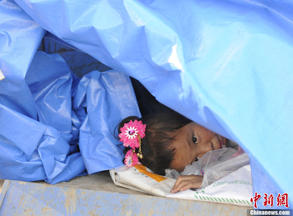 甘肅定西地震：岷縣永光村救援現(xiàn)場(chǎng)直擊