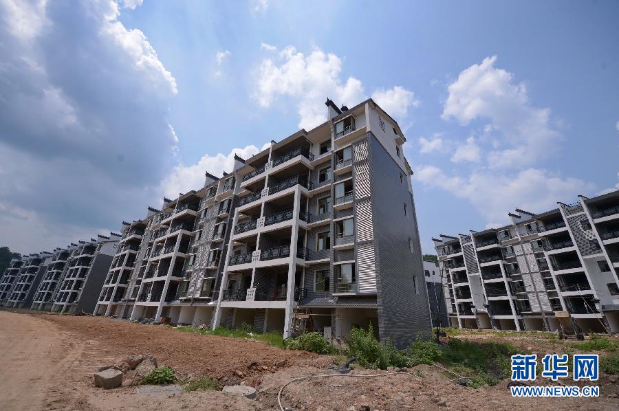 農(nóng)場(chǎng)棚戶區(qū)的最后留守家庭：留下的是回憶，迎來的是幸福