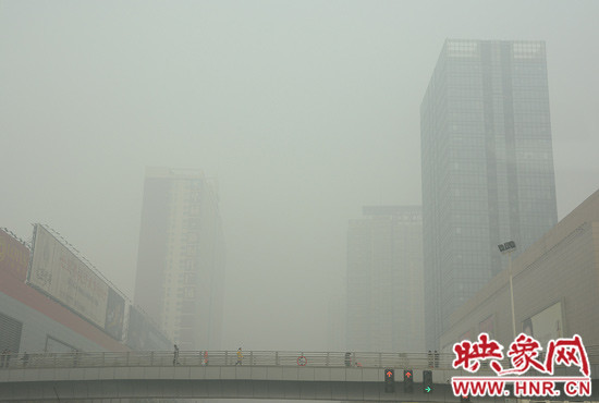 “霧霾”，應(yīng)該是2013年人們最不能忘記的詞語