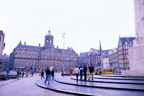 最實(shí)用12條國(guó)外旅行建議