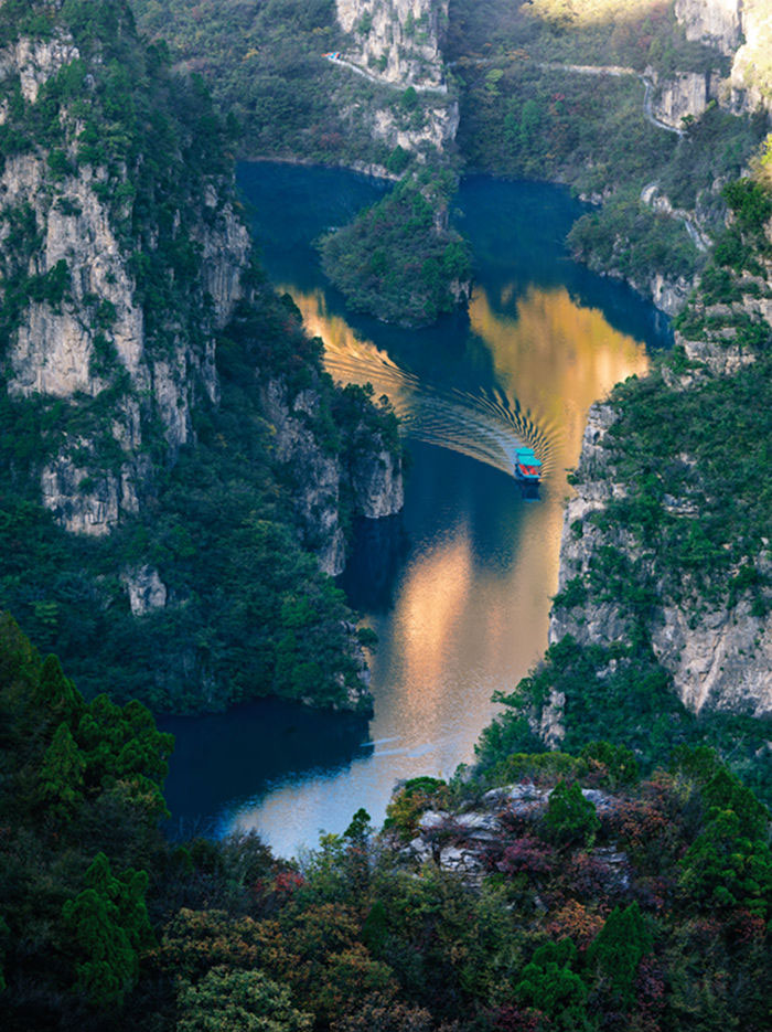 青龍峽、峰林峽景區(qū)推出女性免票月優(yōu)惠活動(dòng)