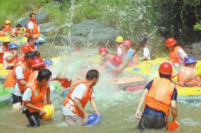 端午節(jié)，購漂流可免費暢游豫西大峽谷