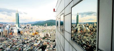  標志性建筑下面，臺灣的市井美食隱藏其中，待你尋找。