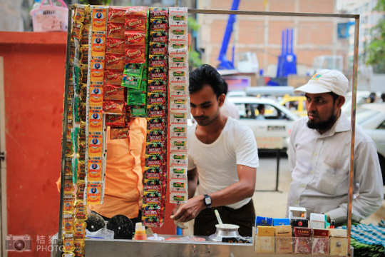 緬甸，繽紛的街邊平民小吃