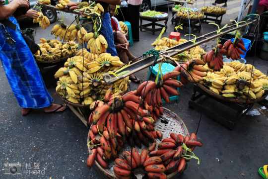 緬甸，繽紛的街邊平民小吃