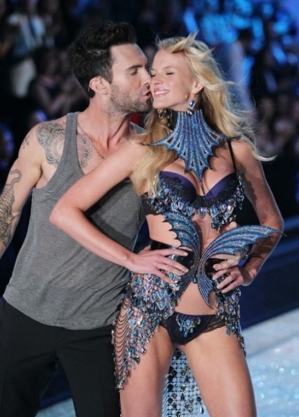 誰能有幸約會天使？維秘超模們的男星后宮團