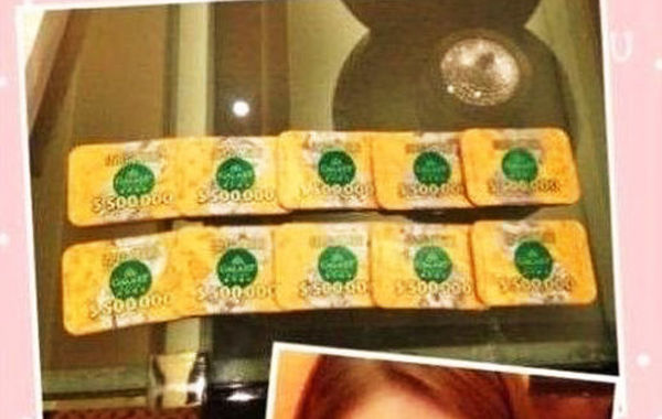 2013年4月，郭美美在網(wǎng)上曬出500萬賭場籌碼并稱“贏了錢回來做善事，捐助孤兒院和敬老院”。