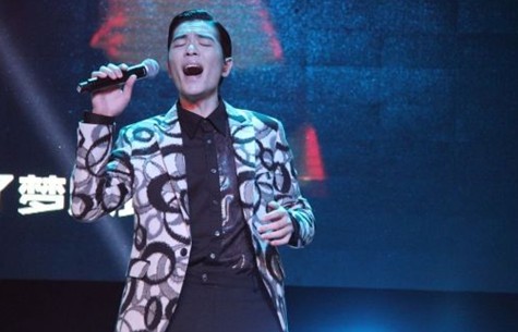 蕭敬騰被網(wǎng)友奉為“雨神”。