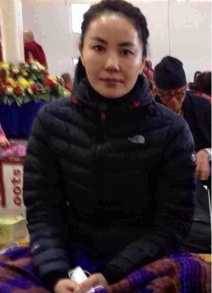 網(wǎng)友曝王菲現(xiàn)身泰國(guó)參加禪修班。