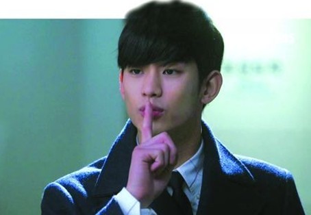 于正評價金秀賢沒什么演技，只是長得很討喜。