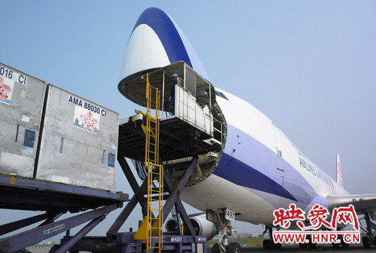 中華航空將新增臺北桃園-南京-鄭州貨運航線，航線采用B747-400F全貨機飛航