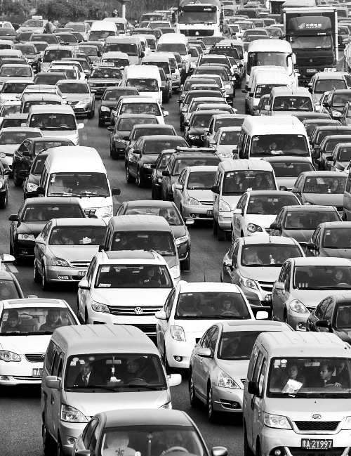 新規(guī)出臺，讓車主有了用車保障。