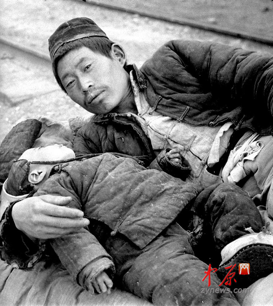 饑荒受災者，父與子