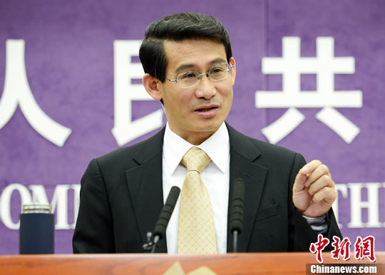 10月17日，中國商務(wù)部舉行例行發(fā)布會(huì)，介紹1-9月中國商務(wù)運(yùn)行情況。圖為商務(wù)部新聞發(fā)言人沈丹陽。