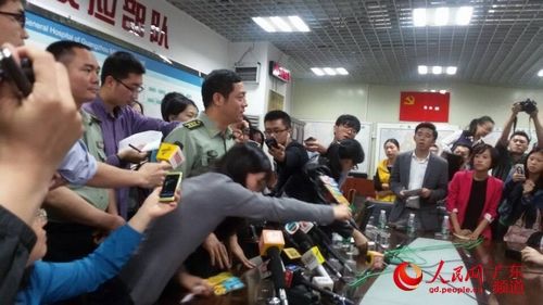 廣州軍區(qū)廣州總醫(yī)院發(fā)布會現場。