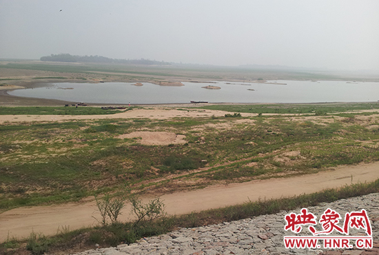 經(jīng)過(guò)兩次動(dòng)用死庫(kù)容，白龜山水庫(kù)水位96.8m，遠(yuǎn)低于死水位97.5m。