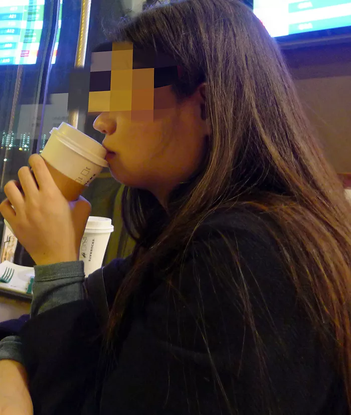 小伙租長發(fā)漂亮妹子回老家過年 結(jié)果祭祖時(shí)尷尬了