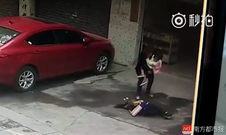 廣州高空墜狗砸傷女子 警方:暫未認定為刑事案件 廣州高空墜狗砸傷女子 警方:暫未認定為刑事案件