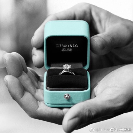 張馨予的婚紗成了淘寶爆款，知道價格后讓人大跌眼鏡！