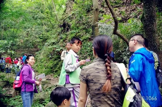 看我這小隊(duì)長(zhǎng)，合格嗎？