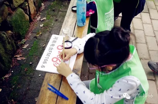 寶貝，爸爸媽媽一直在身后看你認(rèn)真完成任務(wù)！我的女兒棒棒噠！