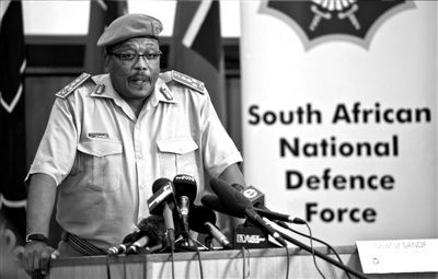 3月23日，中非共和國首都班吉，從加蓬首都利伯維爾出發(fā)的法國增援部隊共計200名士兵抵達班吉國際機場