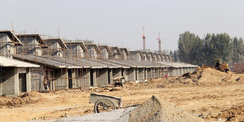 鄭州黃河邊現大規(guī)模別墅群