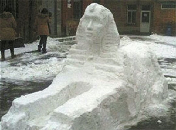 創(chuàng)意十足！日系列卡通雪人走紅