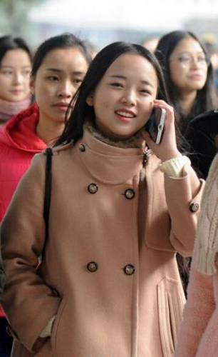 四川藝考現(xiàn)場(chǎng)：一大波美女云集